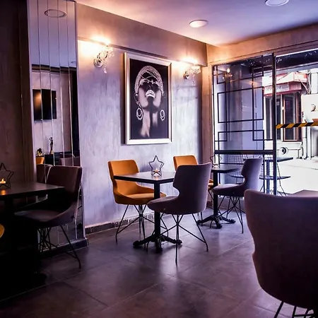 Karamans Sirkeci Otel 2*