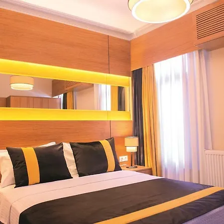 Hotel Karamans Sirkeci 2*