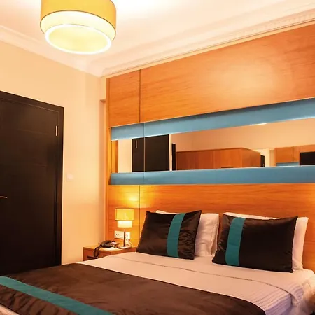 Hotel Karamans Sirkeci 2*