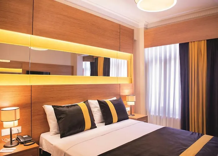 Karamans Sirkeci Hotel 2*