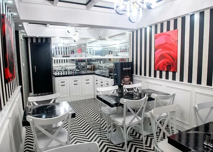 Karamans Sirkeci Hotel 2*